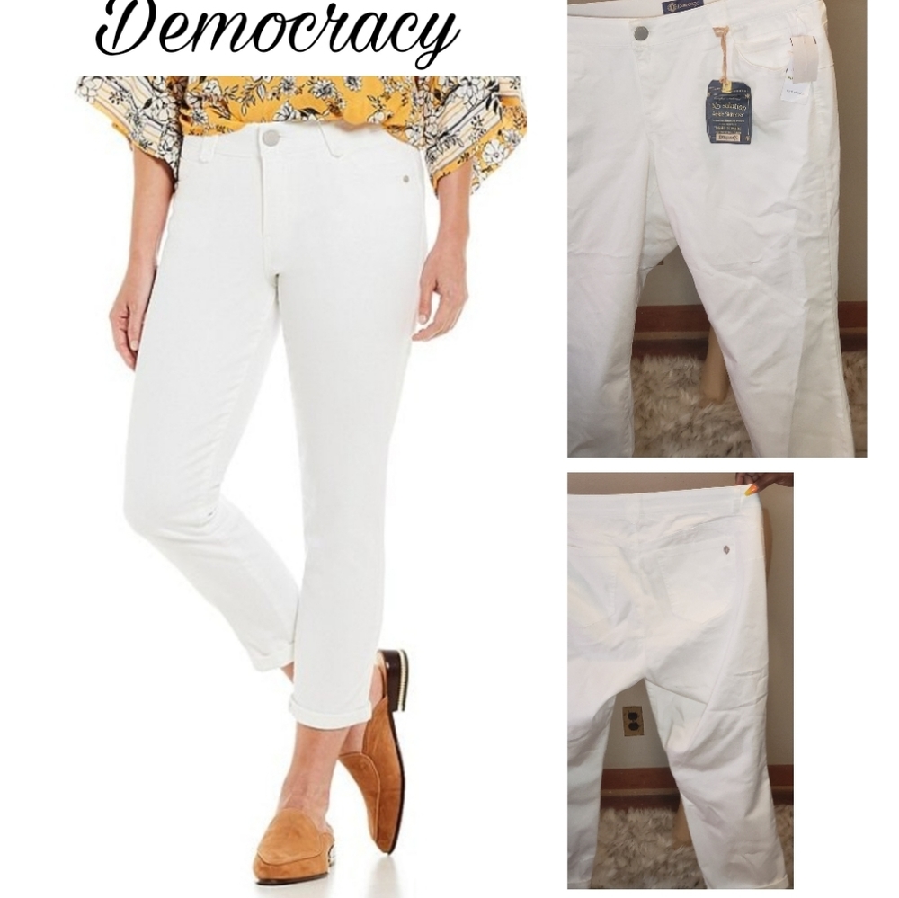 Democracy "Ab" solution Ankle white Jeans. Sz 18.
